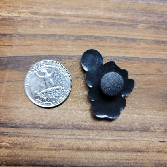 4 for $10 Mix n Match Hello Kitty It Clown Croc Charm - Picture 3 of 3